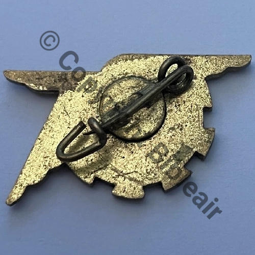 JEUNESSE ET MONTAGNE APPRENTIS DE L.AIR 1942 Metal peint  SM Bol fenetre Dos lisse irreg 25x15mm Src.historiacollection2a 50EurInv 